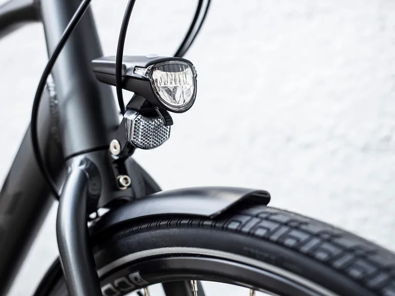 TREK FX 2 Disc Equipped Hybrid Bike in Lithium Grey-8